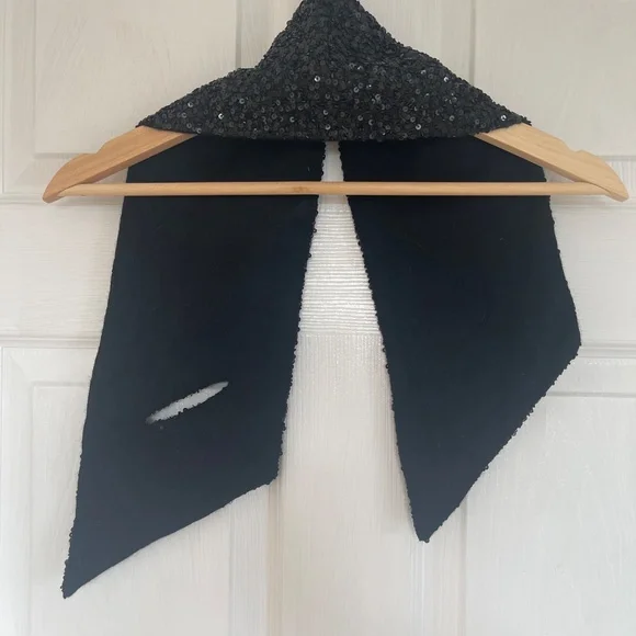 Sequin Scarf NWOT O/S
